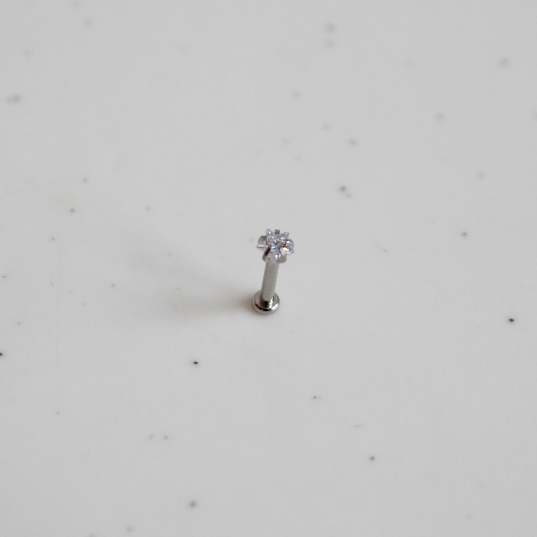 Star Jewel Flatback Stud (Screwback)